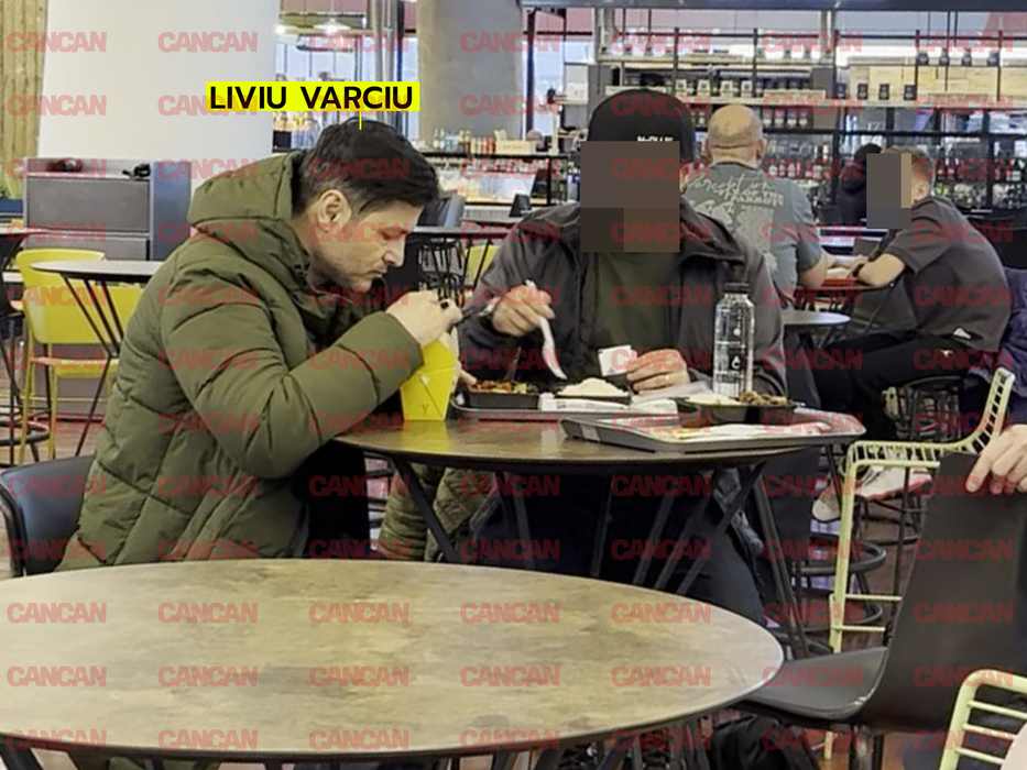 Liviu Vârciu a luat masa în mall / (Sursa: CANCAN.RO)