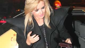 Alina ex-A.S.I.A: "Sunt din Ardeal, stau cu tuica langa pat"