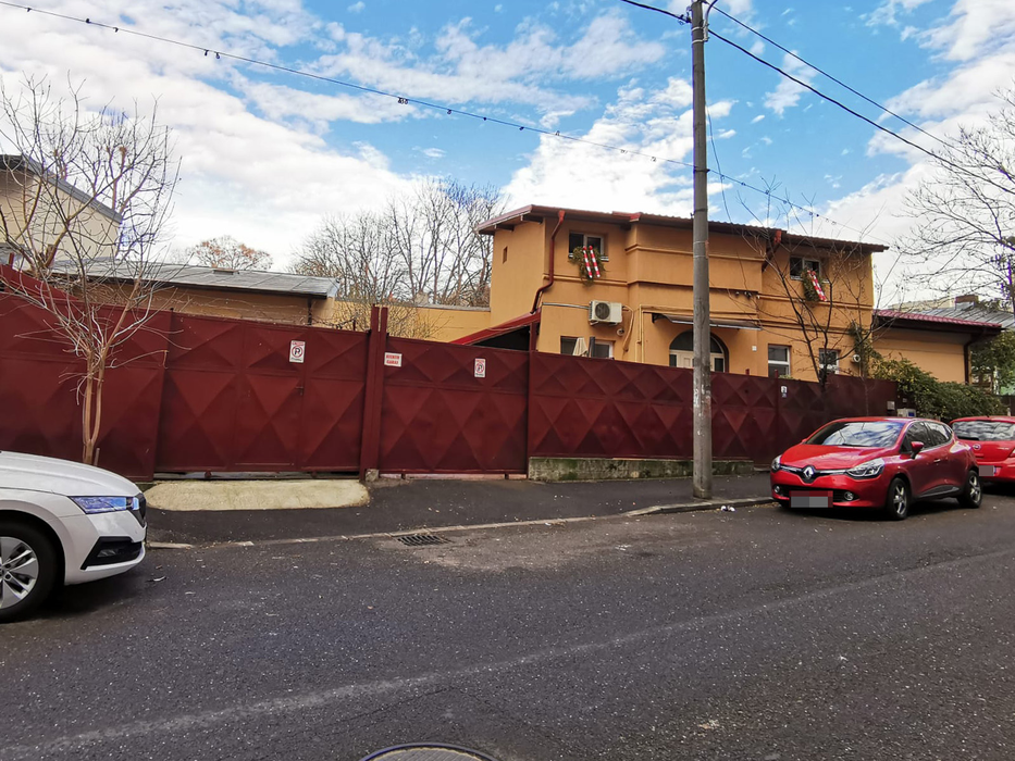 Casa copilăriei lui Ion Iliescu, fostul președinte al României