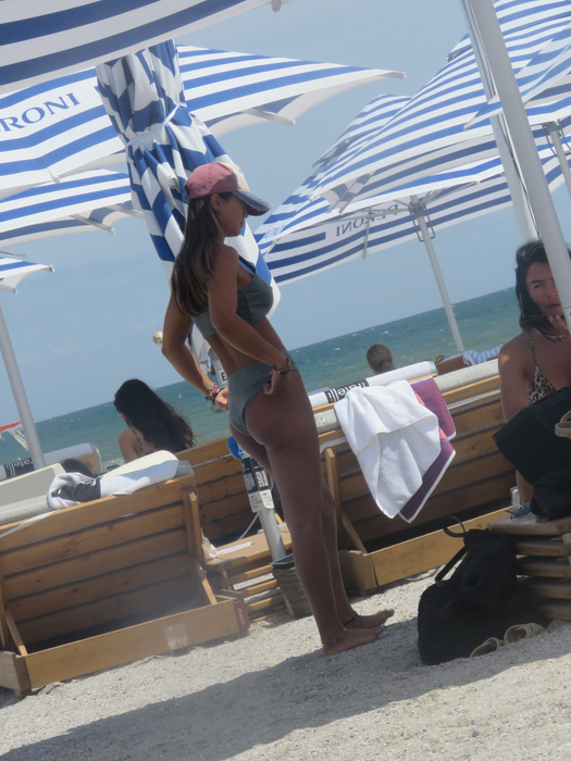 Diana Senteș, în costum de baie la scurt timp după ce a născut / Sursă foto: CANCAN