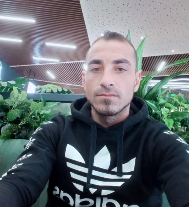 Cristian, tânărul de 32 de ani ucis de fostul soț al iubitei sale, a fost înmormântat. IMAGINILE DURERII!