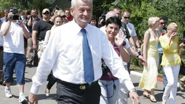 In Bucuresti incepe curatenia de primavara! Duminica dimineata vor fi spalate marile strazi si trotuarele