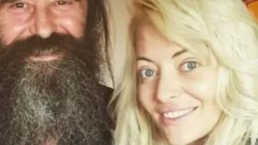 Cu ce probleme de sănătate se confruntă tatăl Deliei. Bărbatul s-a întors acasă după 18 ani petrecuți pe Muntele Athos: ”Abia merge”