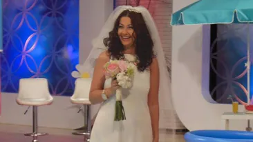 Ei pot fi urmatorii miri din showbiz! Tavi Clonda a cerut-o DEJA de sotie pe Gabriela Cristea! Vezi ce planuiesc cei doi!