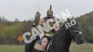 Video demential! Nelson e gata de turnir! Vrea sa-l distruga pe Saban Mondialul si sa-l prinda pe Robin Hood!