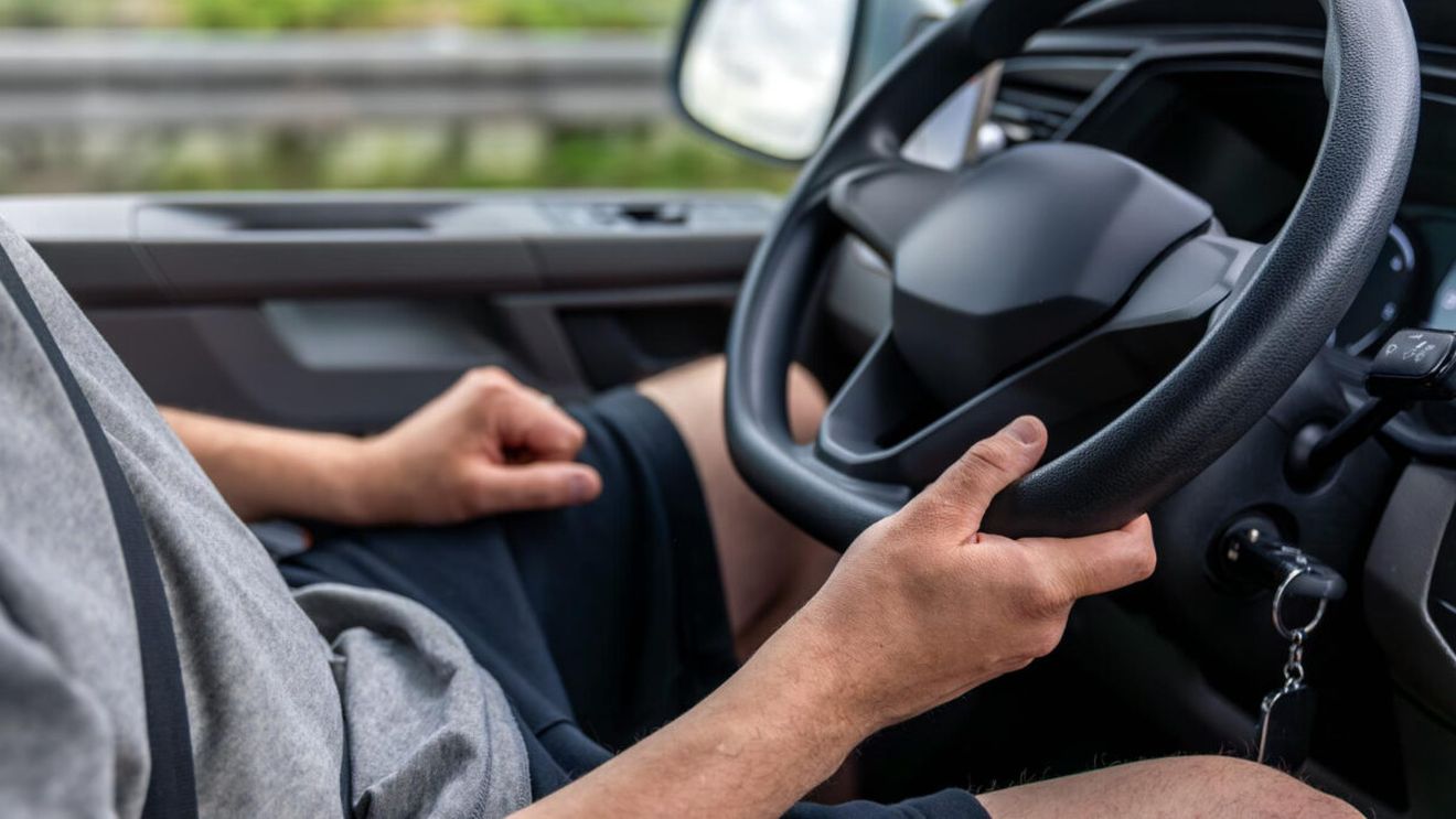 Schimbări legislative pentru șoferii cu permis de la 16 ani! Regulile pe care trebuie să le respecte