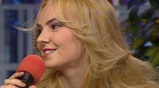 Roxana Ionescu invata actorie la "Mondenii": "Nu am foarte mult text, dar am acceptat cu inima deschisa"