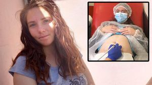 "Vulpița" de la Acces Direct își pierde copilul nou-născut?! Decizia luată de fosta vedetă de la Antena 1, după ce a fost părăsită de soț și de neamuri