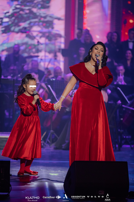 Andra Măruță, alături de Eva la Opera Națională (Sursă: Facebook)