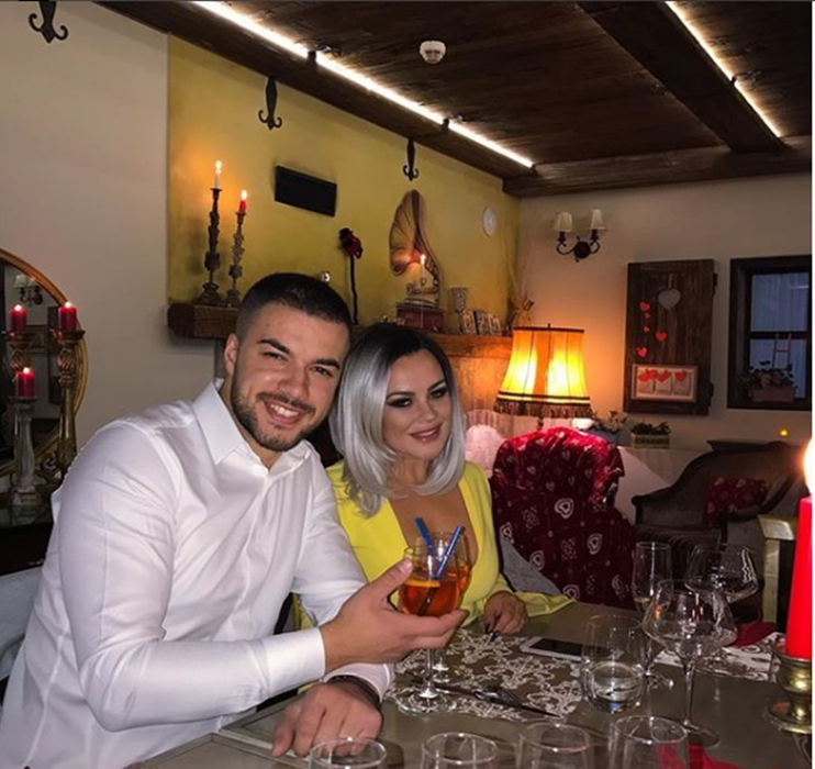 Carmen de la Sălciua, reacție furibundă la adresa ”dușmanilor”. ”Văd numai frustrați care…”