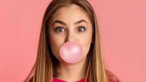 Dieta cu gumă de mestecat | Cum să slăbești cu doar 3 lei pe zi