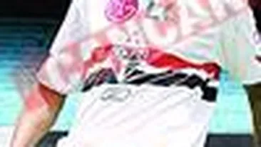 Iubita lui Adriano provoaca mai multe scandaluri ca fotbalistul