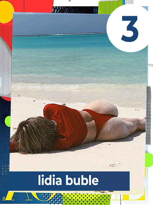 Top 30 sexy-vedete „prinse” în „buza” mării sau pe marginea piscinei