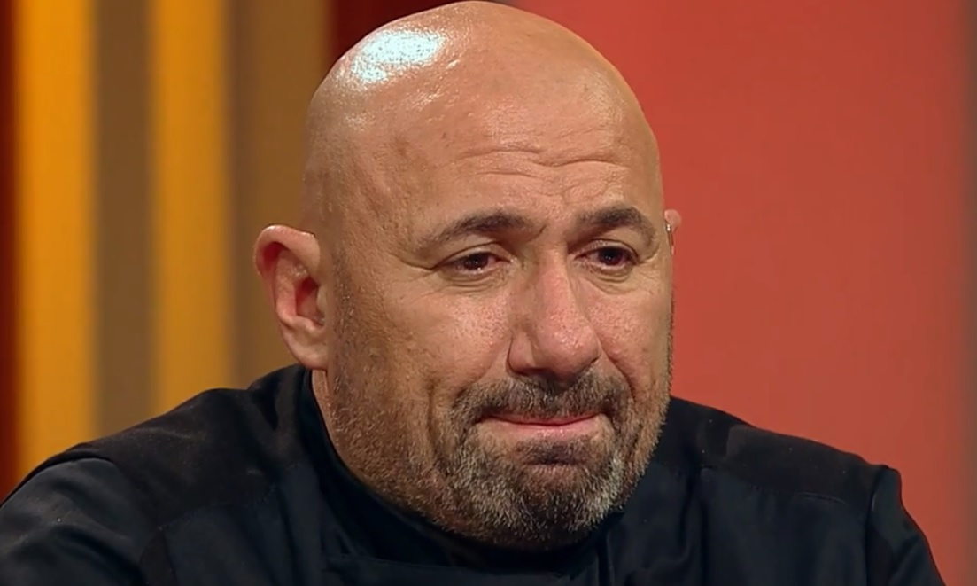 A crescut în sărăcie, dar și-a depășit condiția! Protejatul lui Alex Velea i-a impresionat pe jurații de la ”Chefi la cuțite”. Cătălin Scărlătescu avea lacrimi în ochi