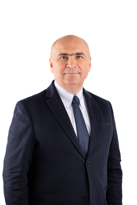 Cum arată Florentina, prima soție a lui Ilie Bolojan. A părăsit-o cu mult timp înainte să se cupleze cu asistenta Ioana