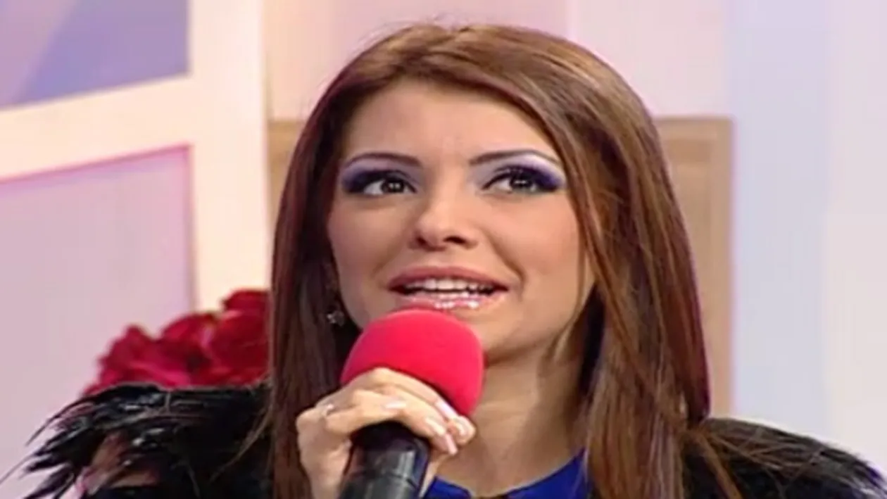 Abia acum a vorbit despre asta! Ce fenomen ciudat a avut loc la nunta Celiei: A disparut imediat dupa ce ne-a dat cununiile jos