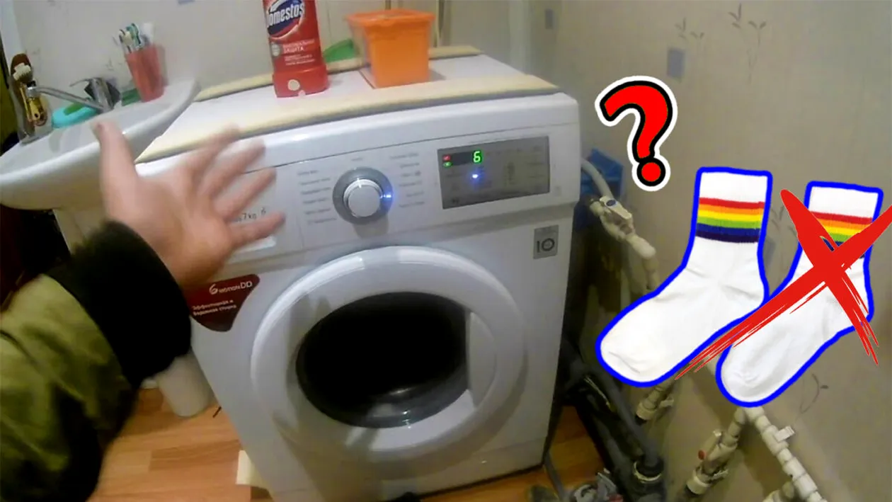 Ai scos din nou o singură șosetă din mașina de spălat? Unde dispar, de fapt, șosetele?!