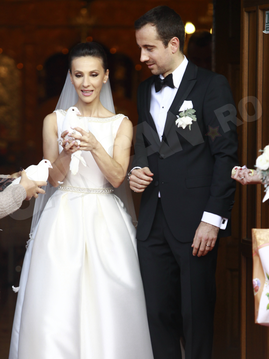 Primele imagini de la nunta ANDREEI RĂDUCAN! Fosta gimnastă a avut o parte surpriză de proporţii chiar înainte de cununie