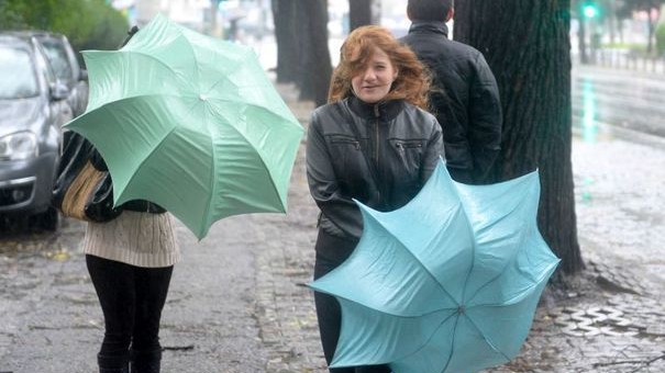 METEO 27 MAI! Vremea va fi în general instabilă şi răcoroasă