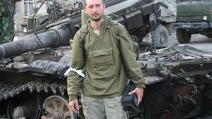 Jurnalist asasinat în propria locuință. A fost împușcat în spate. Soția l-a găsit într-o baltă de sânge