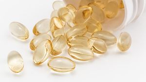 O nouă escrocherie în mediul online! Medicamente și suplimente alimentare false, vândute sub eticheta Antibiotice Iași