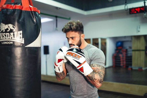 George Zănoagă, luptător MMA