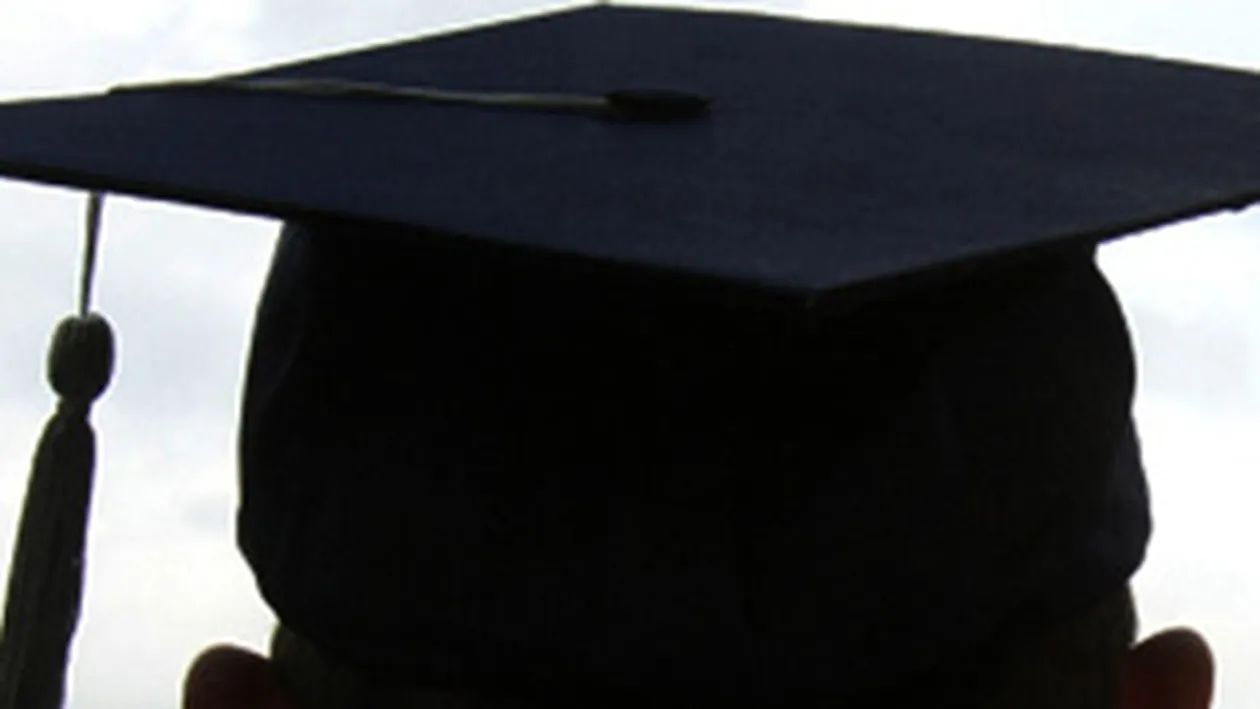 A terminat facultatea de 91 de ani