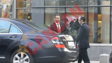 Premierul se imbraca de la Casa de moda Venus