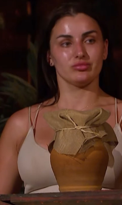 Larisa Popa, fosta manageră de la Taverna Racilor/ sursă foto: Instagram