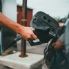 Cât costă un litru de benzină astăzi, 18 septembrie. Unde se găsește cel mai ieftin carburant din România