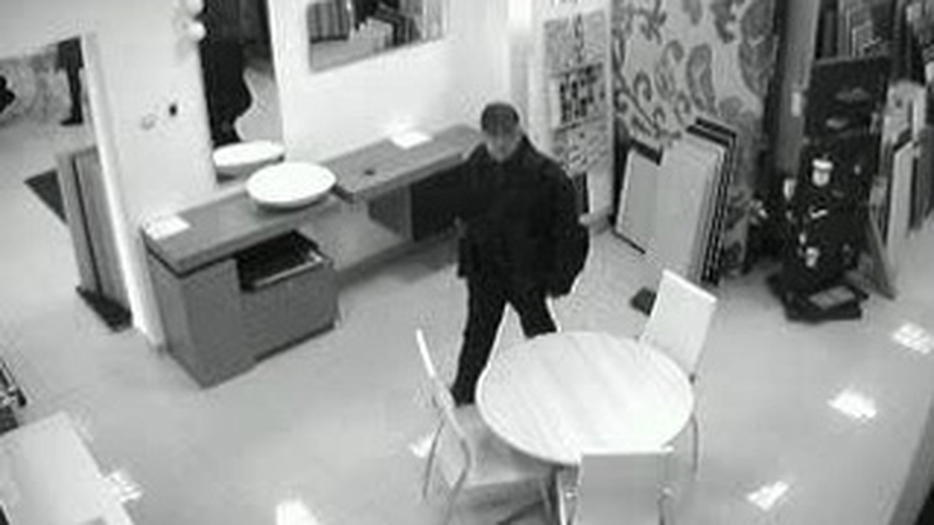 Victima, tratata ca un infractor