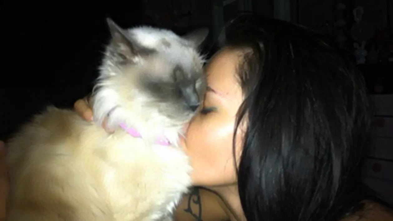 Marioara, geloasă pe Marty! I-a reproşat Oanei: Nu meritam aşa ceva! M-ai înnebunit! Animalul ăla e mai important ca mine?