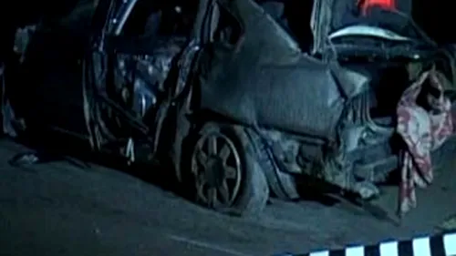 Doi tineri au murit intr-un accident rutier produs de un sofer care fugea de Politie