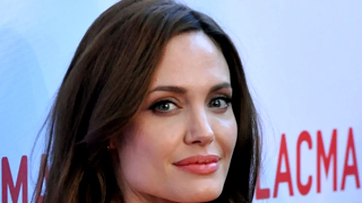 Angelina Jolie si-a trimis copiii sa isi faca pedichiura