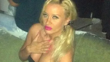 A vrut sa il uite pe Barboni cu ajutorul alcoolului si al antidepresivelor, dar nu a reusit. Trasca s-a intors la iubitul infidel!