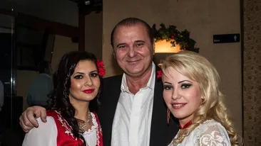 Ele sunt cele mai norocoase cantarete de muzica populara din Romania! Cativa milionari din America le-au ingropat in dolari!