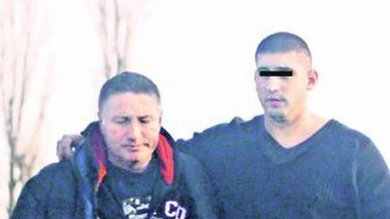 Zeci de masini de lux si interlopi in cortegiul funerar al patronului de la L'incontro. Maharu, devastat de durere la inmormantarea prietenului sau