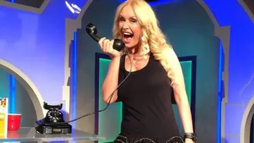 Vica Blochina s-a pozat goala in Cipru! Si-a salutat prietenii virtuali intr-un mod inedit