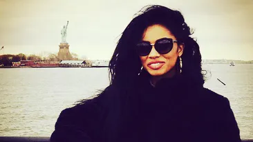 LAURETTE, alături de fiica sa! Micuţa domnişoară îi calcă pe urme mamei sale