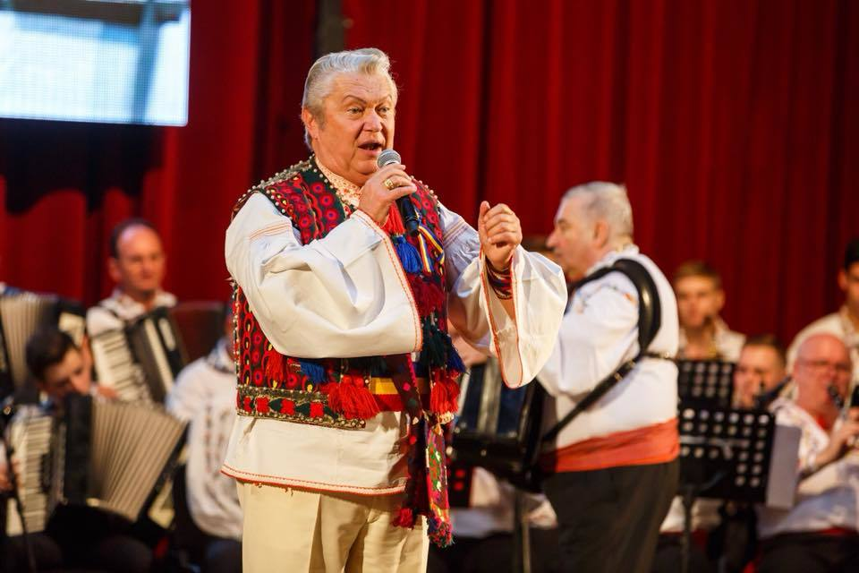 Gheorghe Turda, în lacrimi zilele acestea! Ce dramă trăieşte artistul de muzică populară