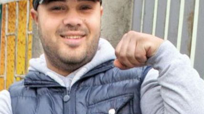 Imagini uluitoare cu ”Perversul de pe Târgu Ocna”. A divorţat şi s-a îngrăşat 25 de kilograme!
