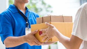 Amazon, un posibil focar de infecție! „Mi-e teamă că am infectat peste o mie de persoane în ultimele trei zile.” Care sunt motivele pentru care angajații din SUA nu mai vor să meargă la muncă