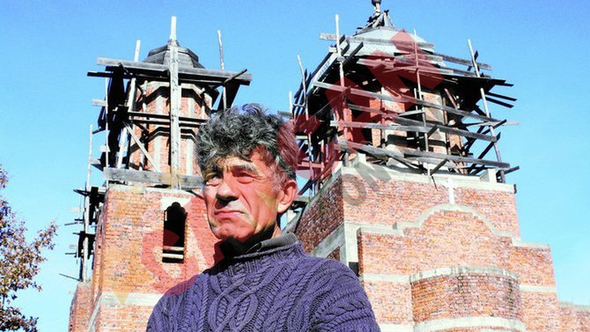 A vrut sa vanda o manastire