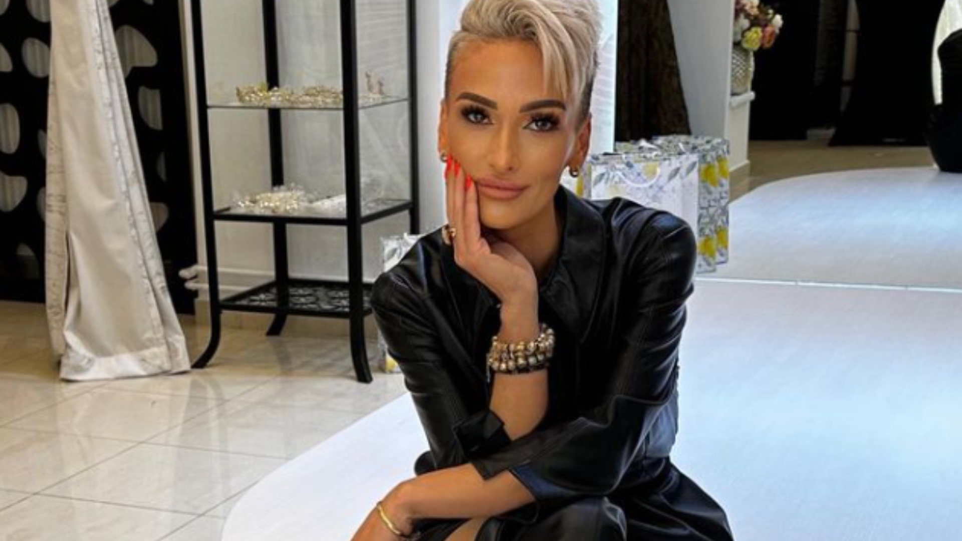 Adevăratul motiv pentru care Gabriela Lucuțar a divorțat după 20 de ani de căsnicie. Regina Întunericului a spus TOT!