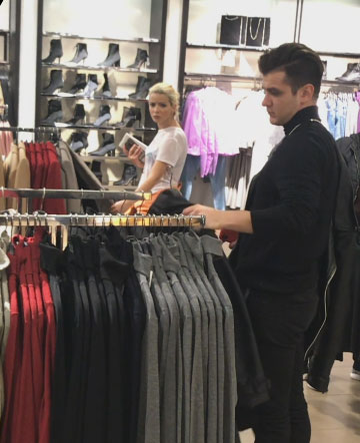 Anca și Vlad nu și-au cumpărat nimic de la mall