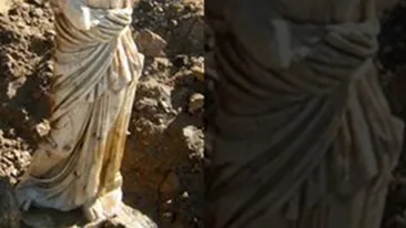 O furtuna puternica a scos la iveala o statuie veche de 2.000 de ani
