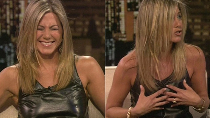Au salivat barbatii in fata televizorului. Lui Jennifer Aniston i s-au intarit sfarcurile in direct la tv