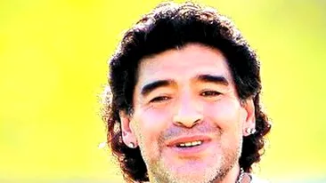 Maradona va fi tata pentru a patra oara la 51 de ani