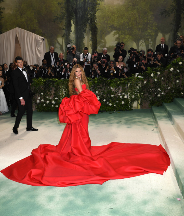 May 6, 2024, New York, New York, USA: Shakira attends the 2024 Met Gala Celebrating Sleeping Beauties: Reawakening Fashion at Metropolitan Museum of Art in New York.,Image: 870988250, License: Rights-managed, Restrictions: , Model Release: no