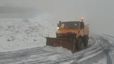 Zăpadă de 6 metri în România, la finalul lunii mai | VIDEO